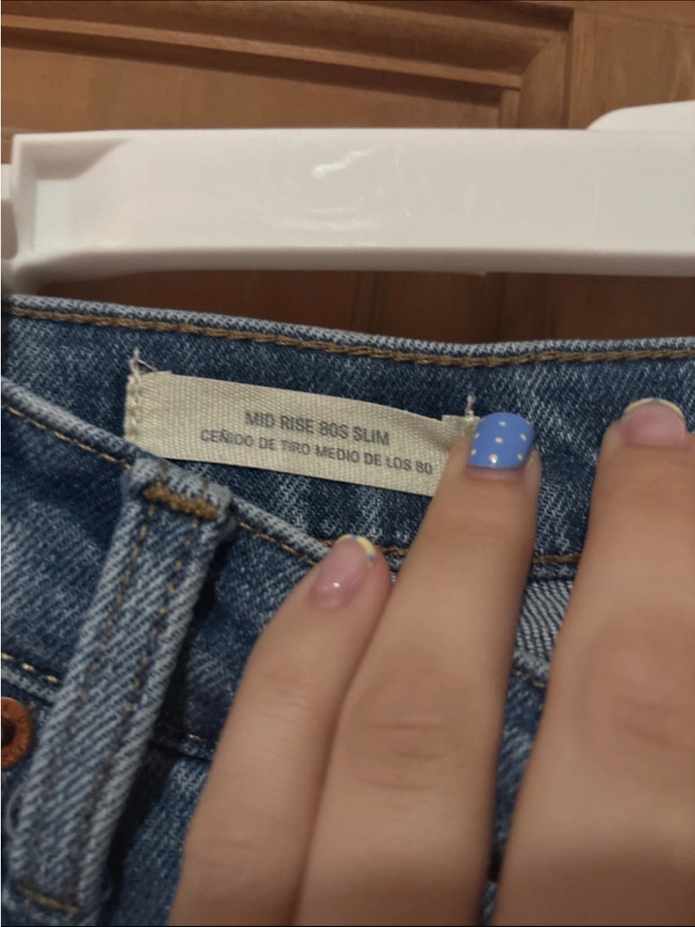 Universal Thread Mid Ride 80s Slim Jeans - Picture 2 of 4